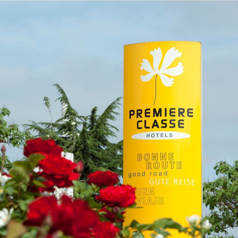 Premiere Classe Valenciennes Ouest Petite Foret Buitenkant foto